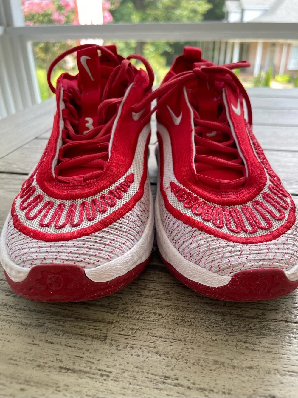 Nike Cosmic Unity 3 TB Red and White Athletic Sneakers Youth Size 6 (38.5)